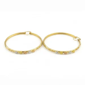 Aretes Aros en Oro Sólido de 14K con Flores Tricolor – Diseño Grabado Artesanal