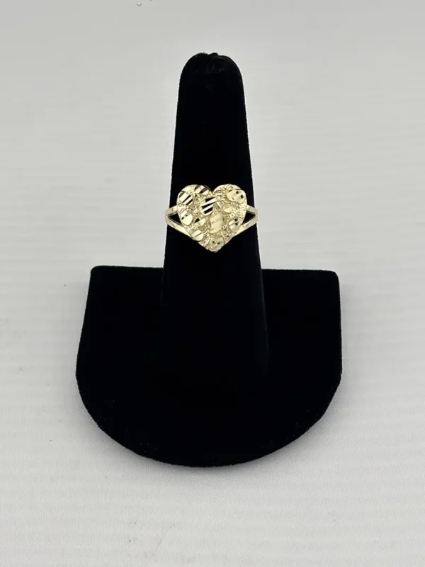 Anillo de oro 14K con corazón calado para regalo