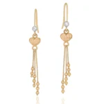 Aretes colgantes en oro 14k con corazones y cadenas decorativas